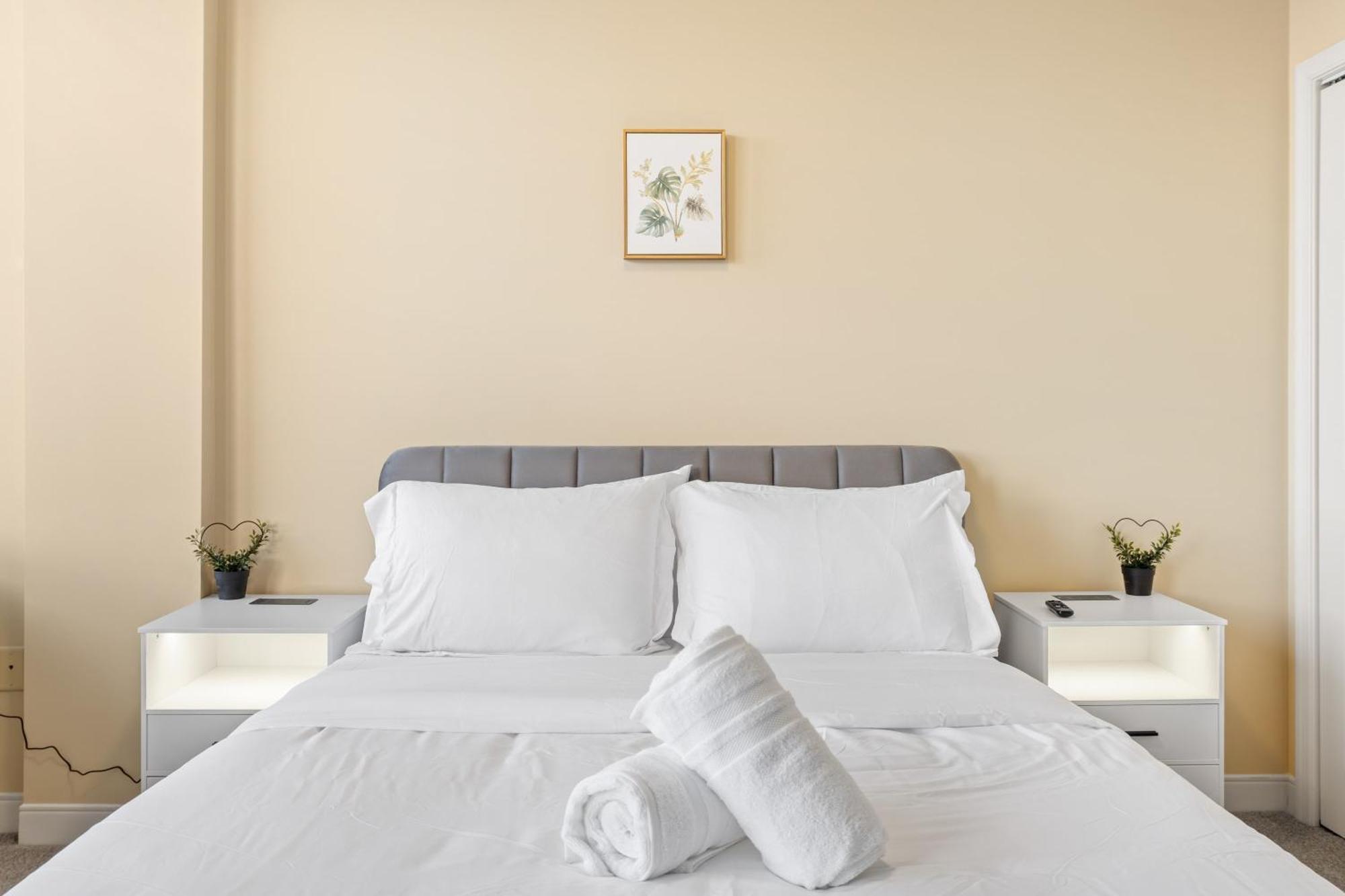 Luxury High Rise 1Bd River Views Downtown พิตต์สเบิร์ก ภายนอก รูปภาพ